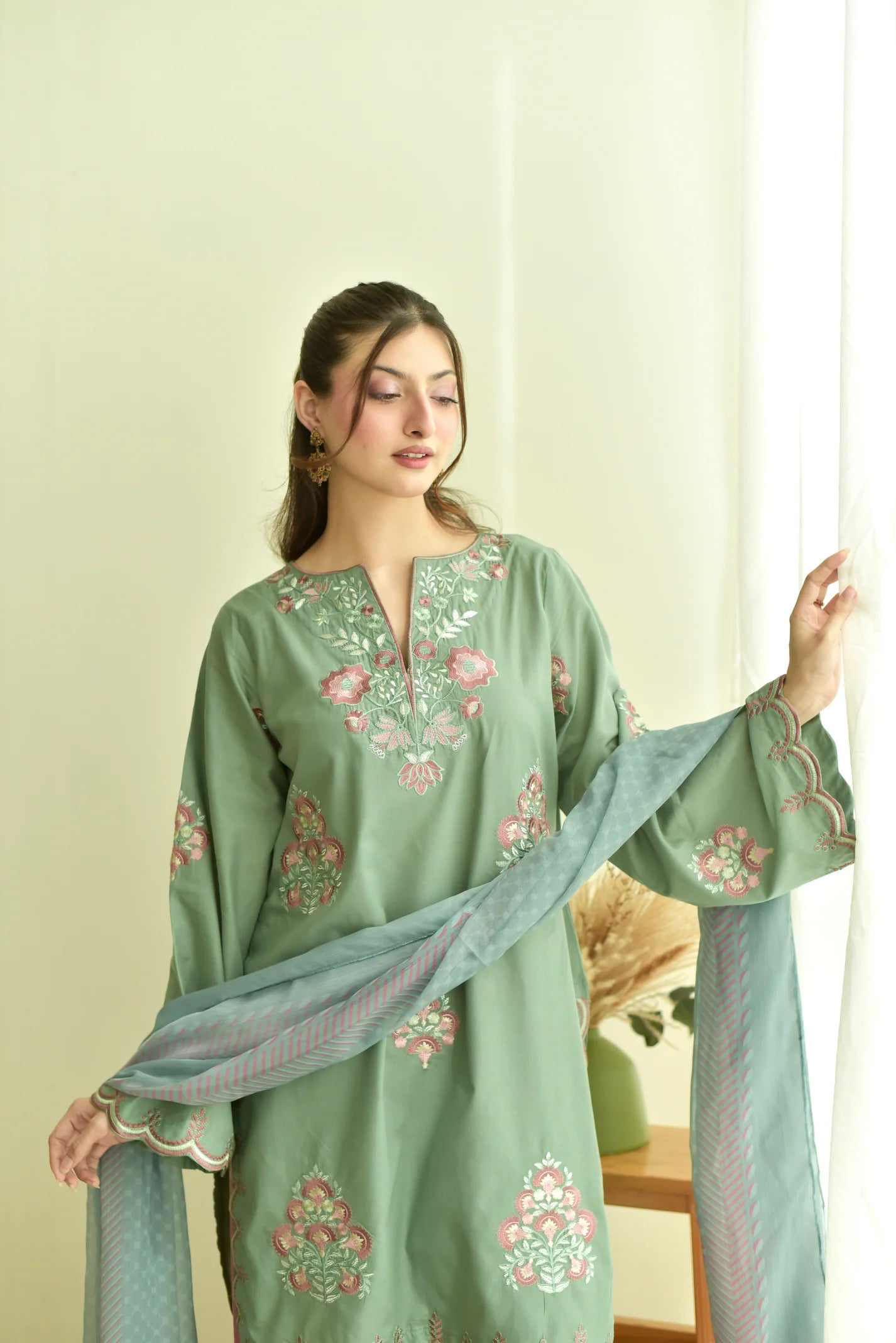 Anabiaa 3pc