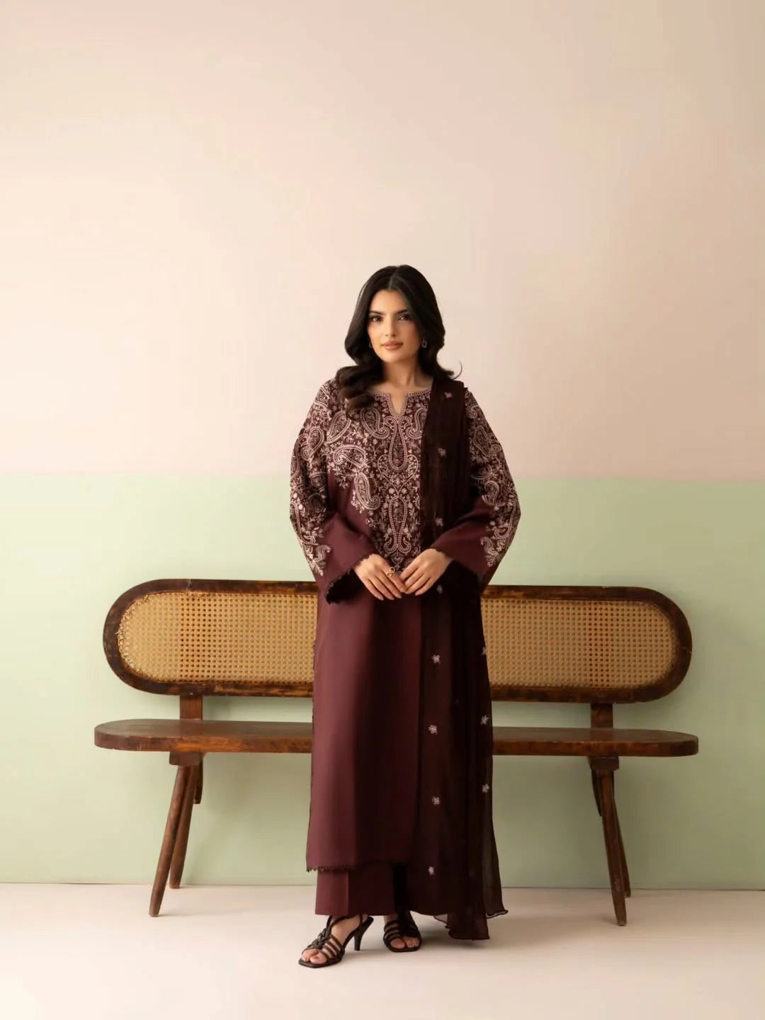 Samra Embrioded 3pc