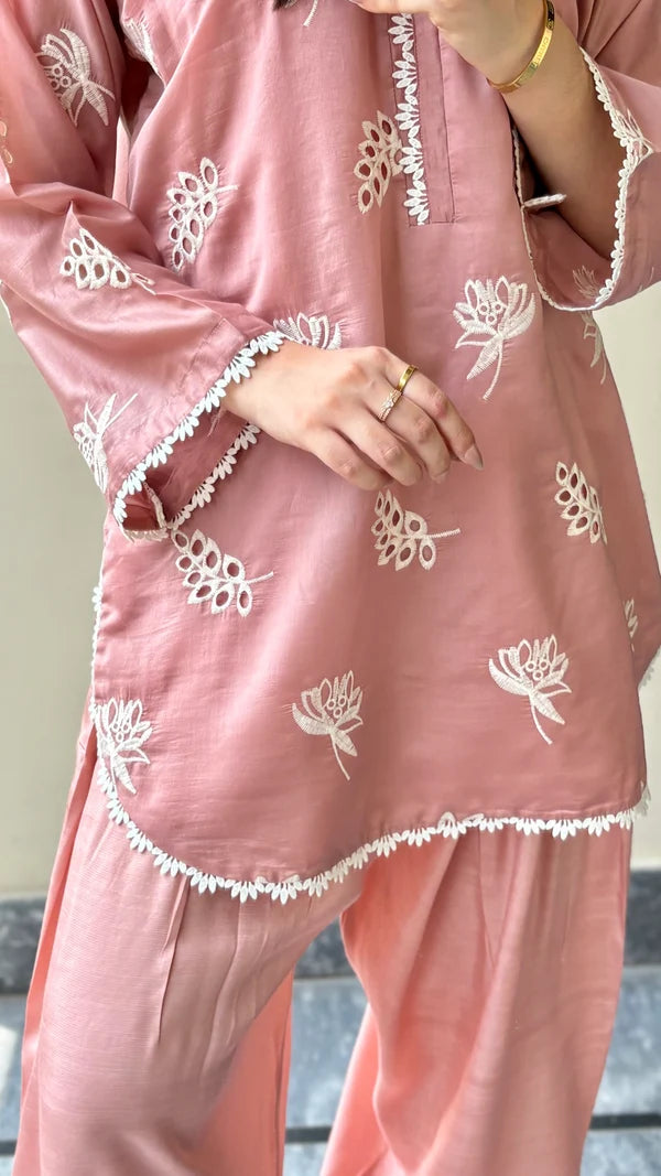 pink chicken kari