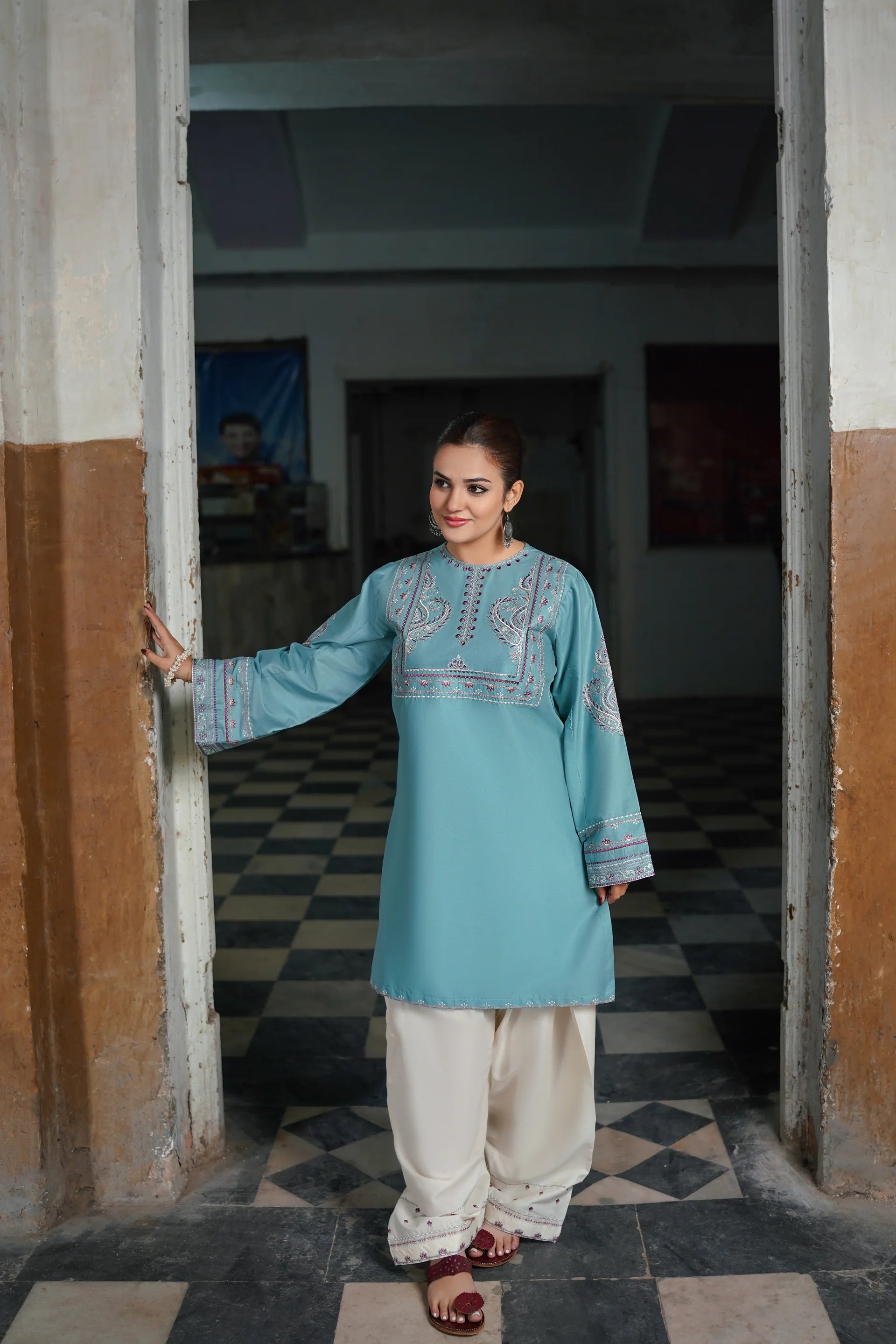 ZEST 2-Piece Embroidered Stitched Suit