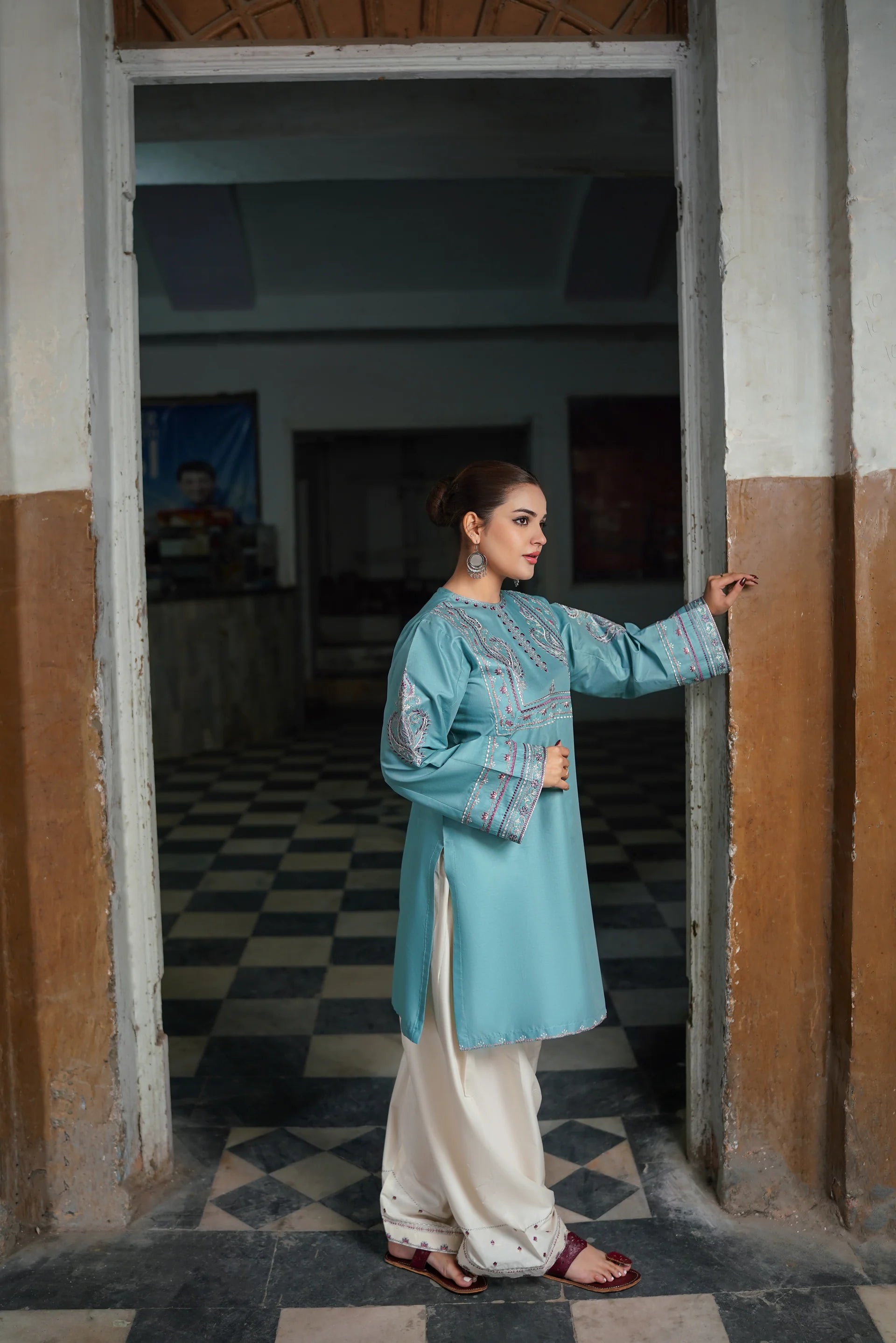 ZEST 2-Piece Embroidered Stitched Suit