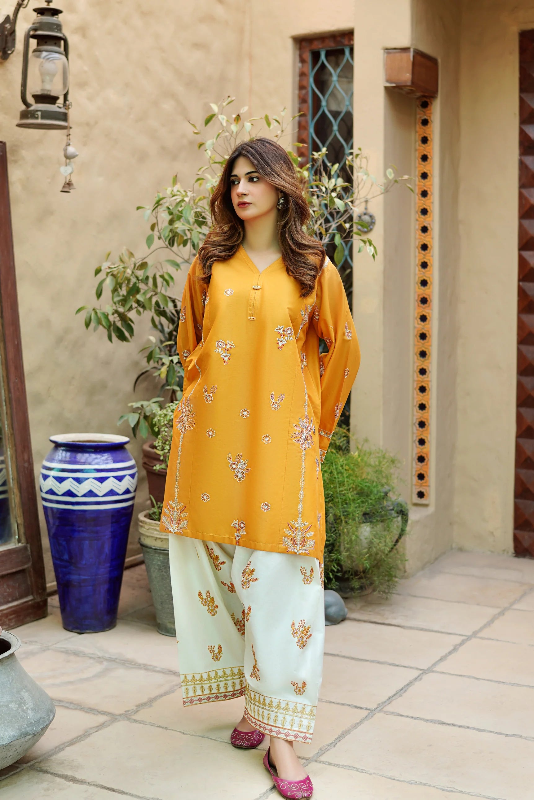 HONEY 2-PIECE EMBROIDERED STITCHED SUIT