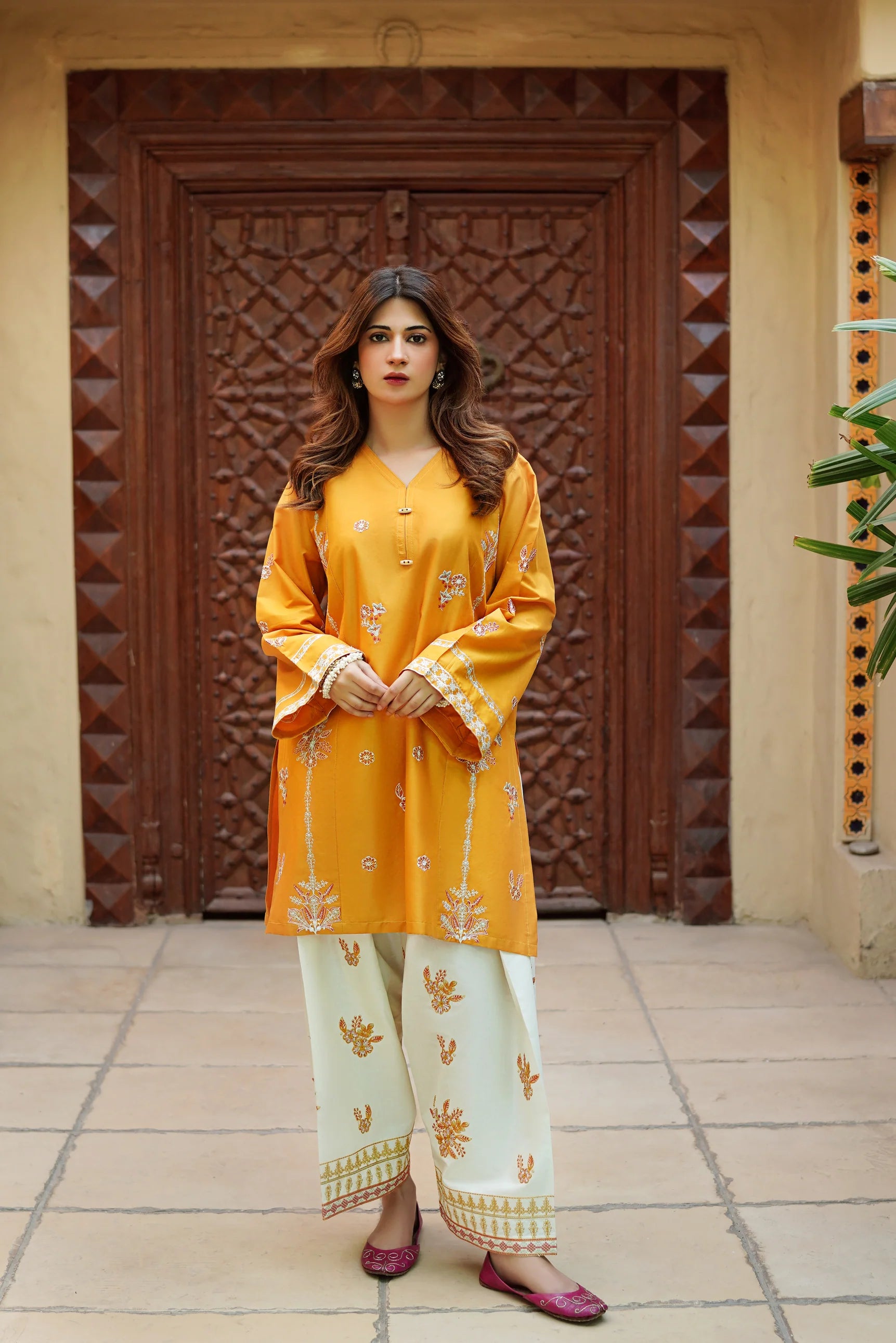 HONEY 2-PIECE EMBROIDERED STITCHED SUIT